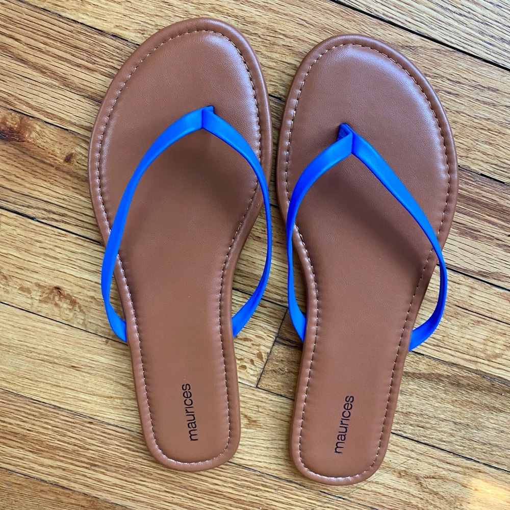Maurices Sandals, size 10